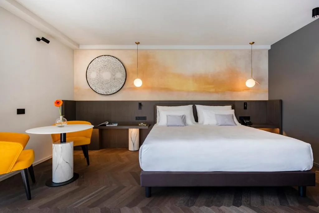 Suite with Lake View — EALA My Lakeside Dream – Adults Only