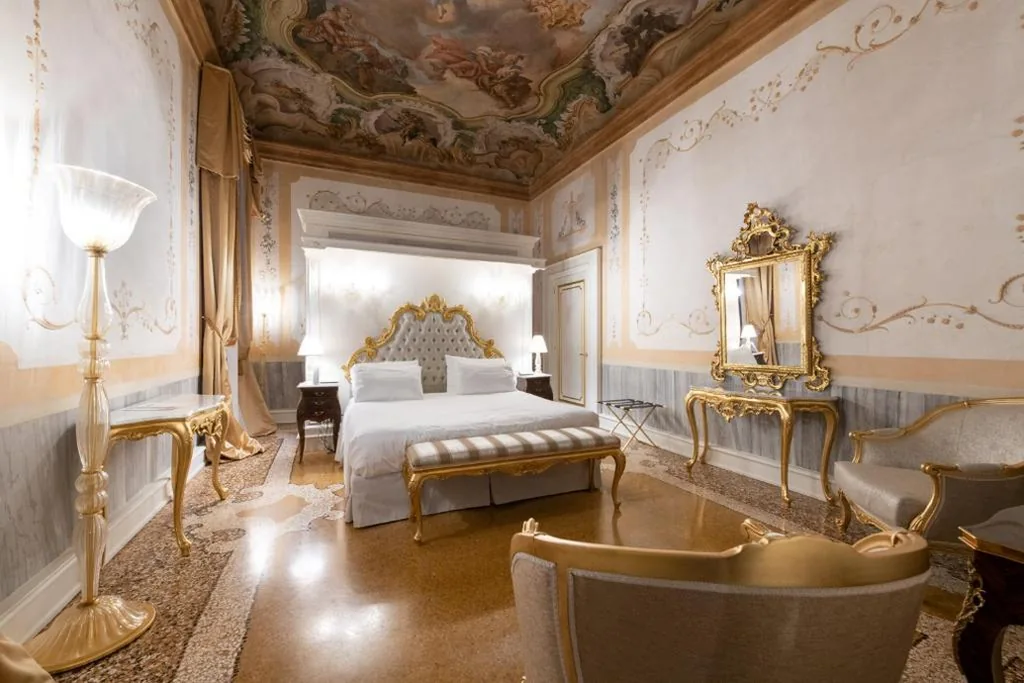 Suite Deluxe — Ca’ Bonfadini Historic Experience