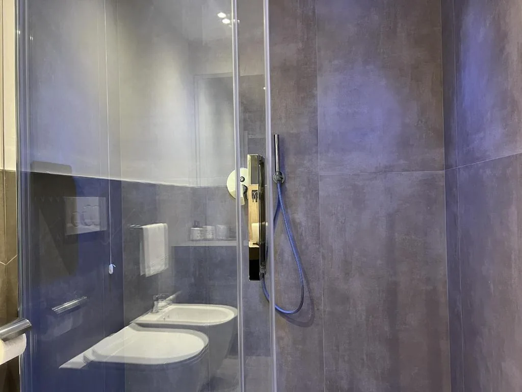 Suite Deluxe con Vasca Idromassaggio — Hotel Lo Zodiaco