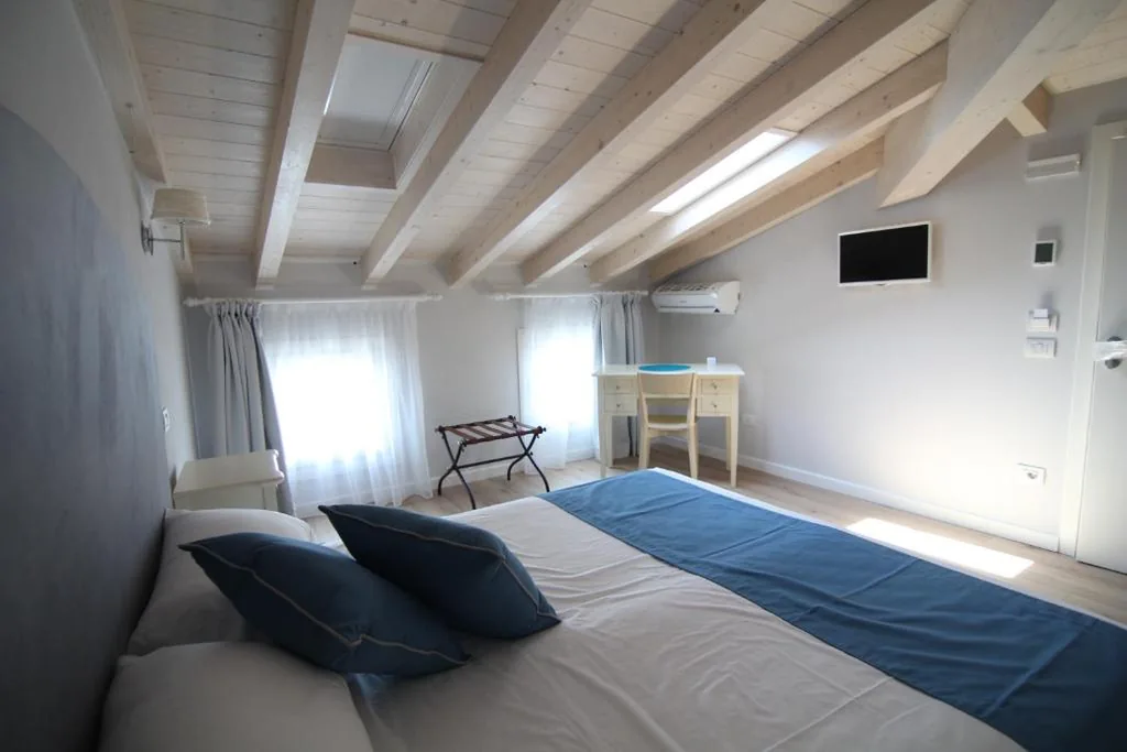Deluxe Suite — Spagnoi Rooms