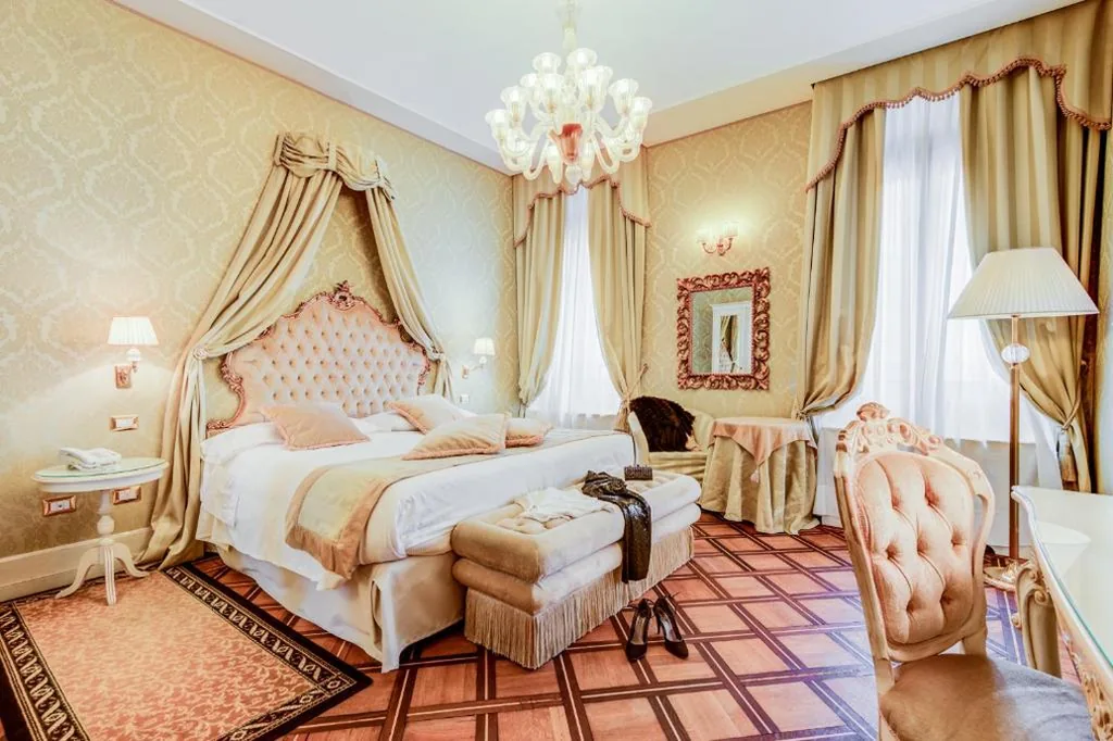Suite — Hotel Al Duca Di Venezia