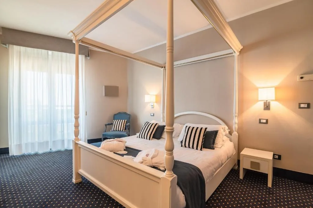 Suite — Hotel Anthony
