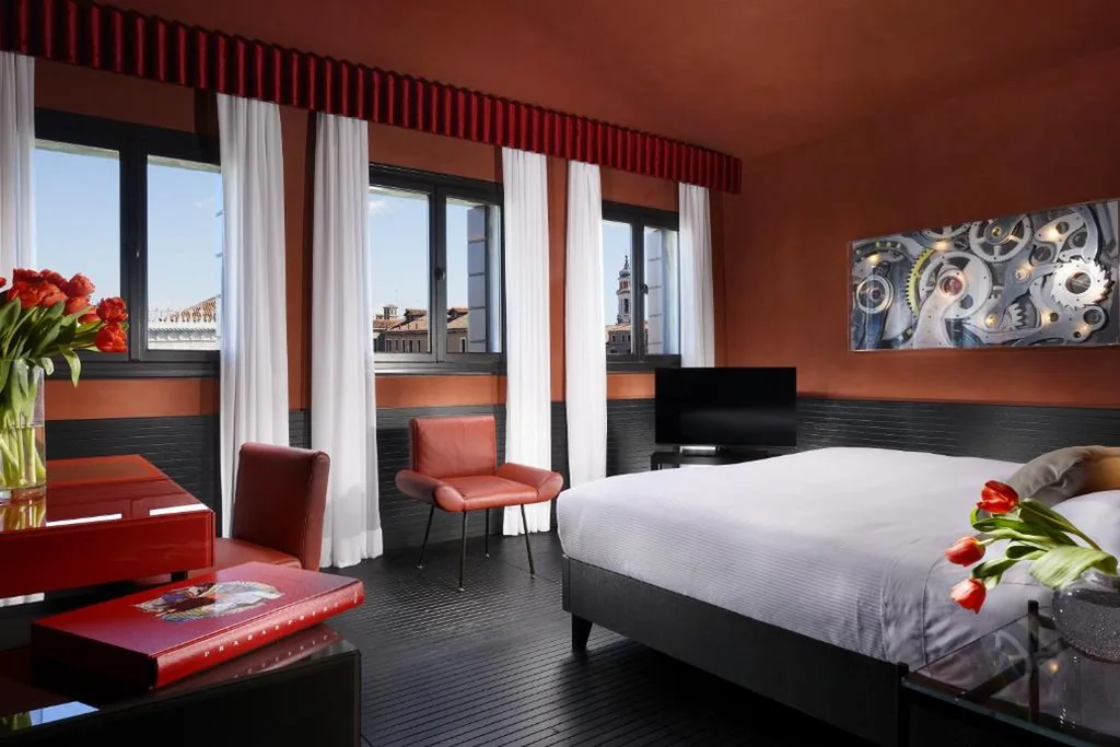 Suite — Hotel L’Orologio Venezia – WTB Hotels