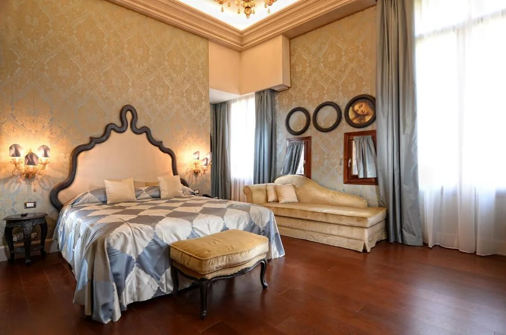Suite — Hotel Palazzetto Madonna