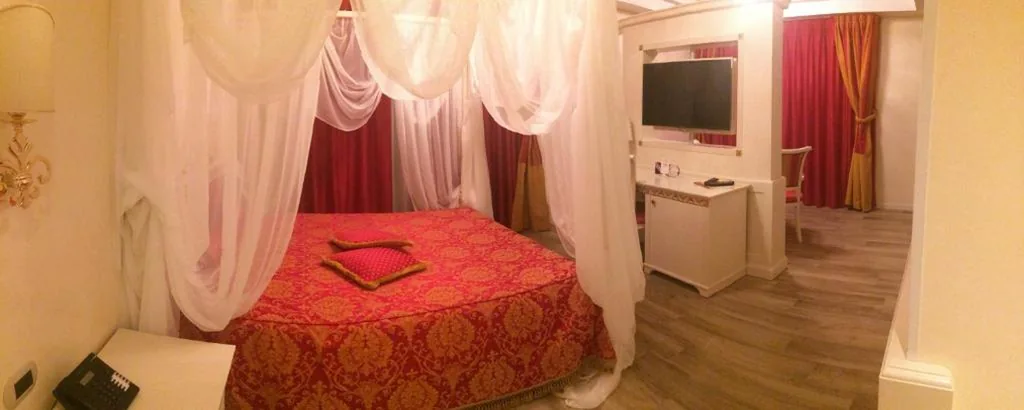 Suite Imperial — “La Conchiglia d’ Oro” HOTEL & SPA