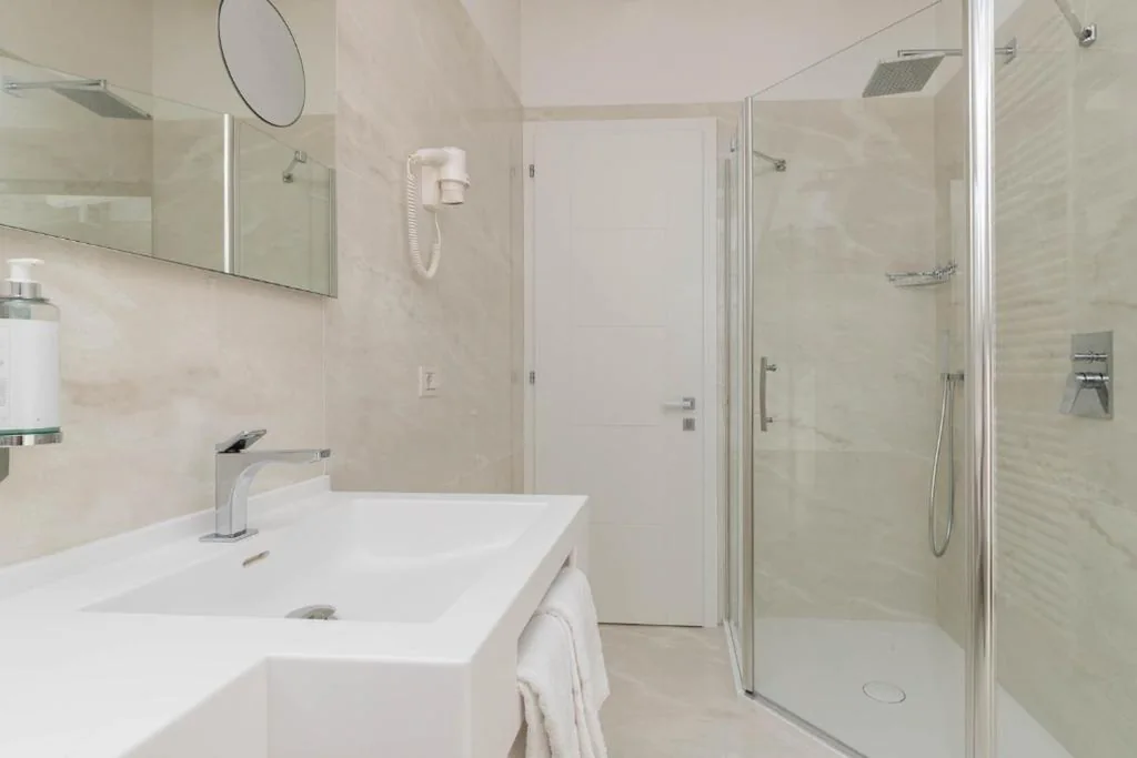 Suite Junior con Vista Montagna — Hotel Vega