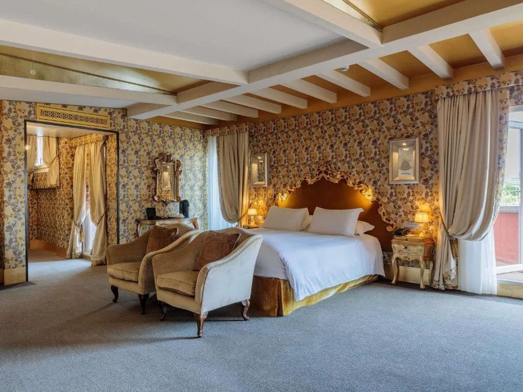 Presidential King Suite — Papadopoli Hotel Venezia – MGallery Collection