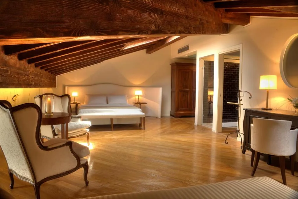 Suite — Le Ali Del Frassino
