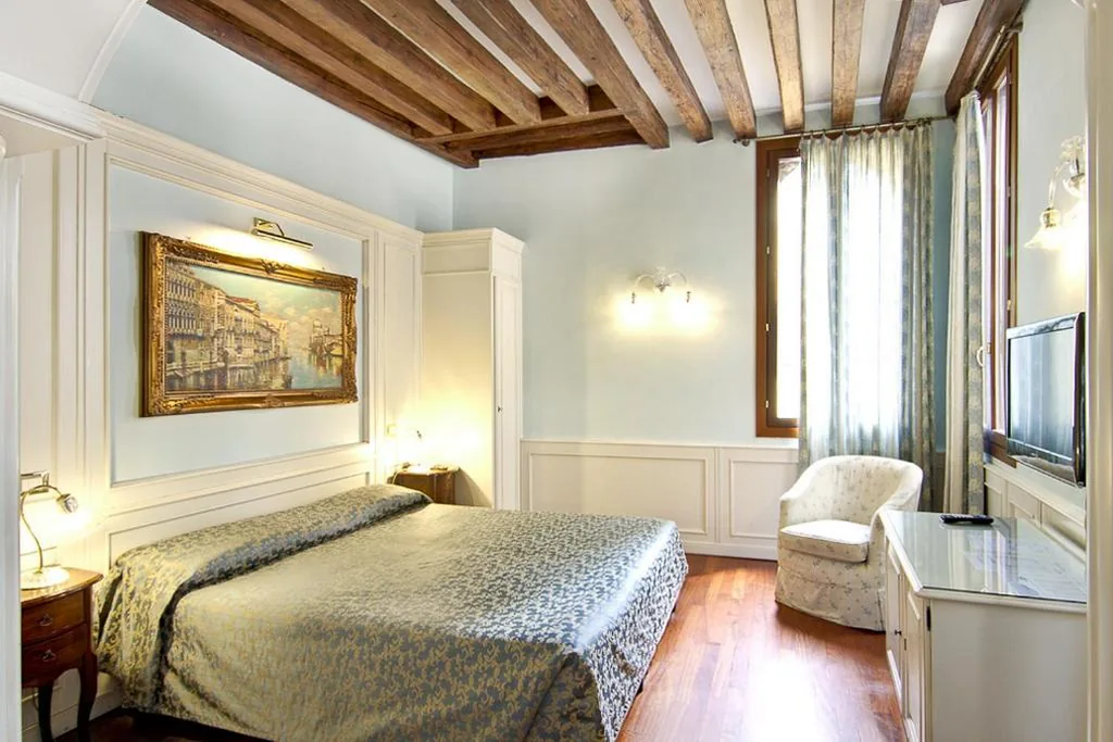 Suite — Palazzo La Scala