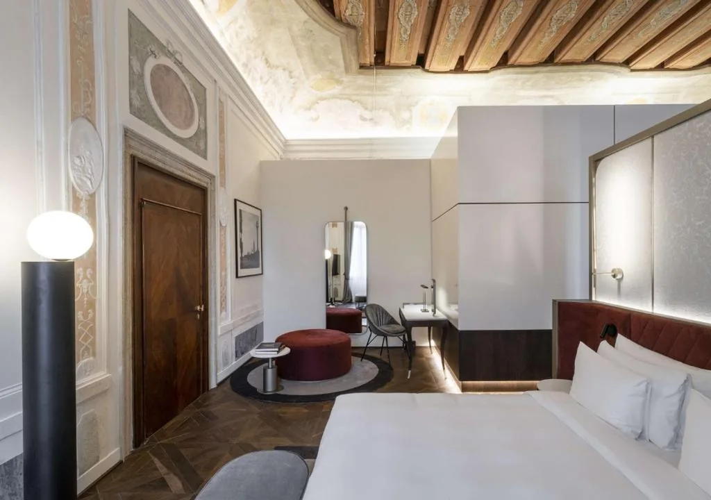 Suite Presidenziale — Radisson Collection Hotel, Palazzo Nani Venice
