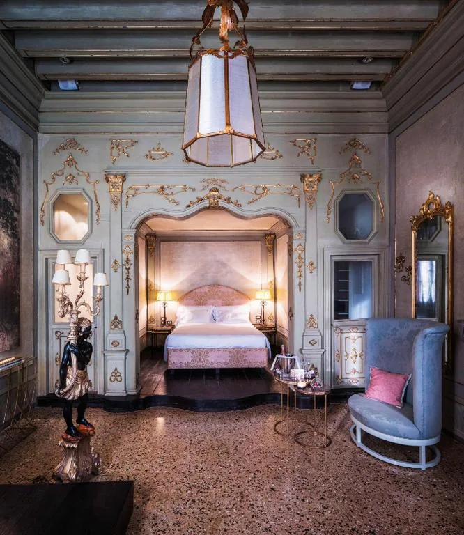 Suite Queen Deluxe — Hotel Heureka