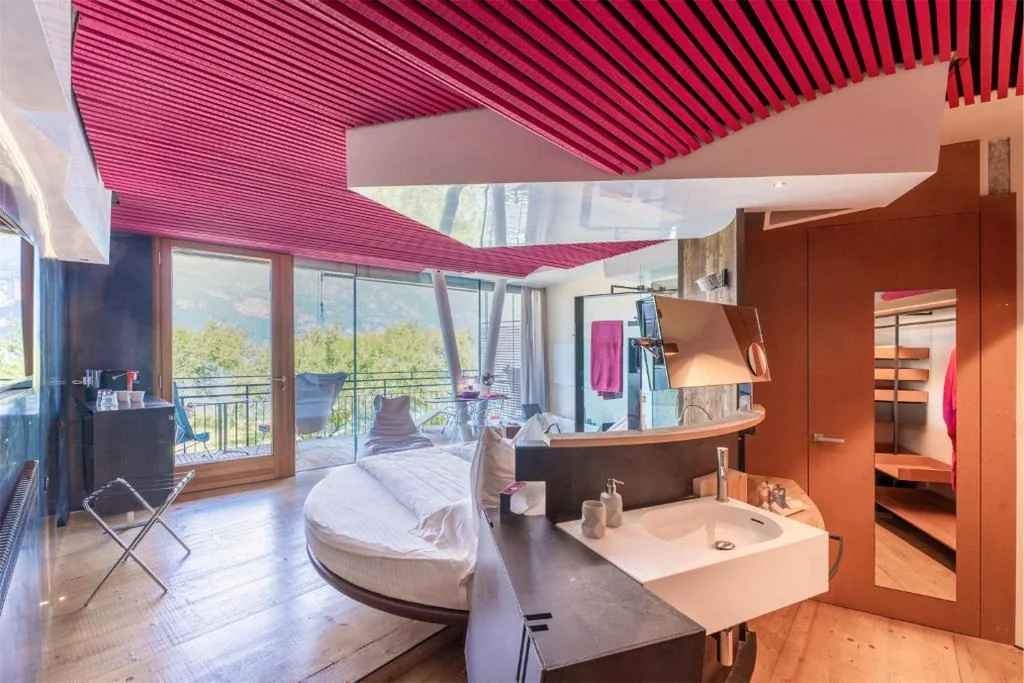 Suite Romantic Fronte Lago con Balcone — Ambienthotel PrimaLuna 3S