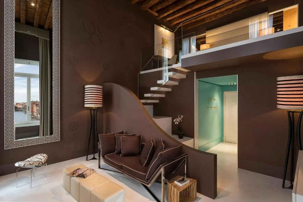 Superior Suite with Grand Canal View — Sina Centurion Palace