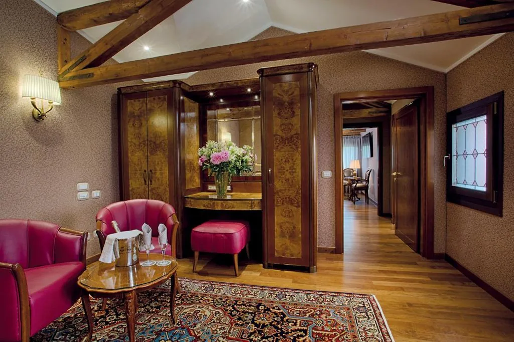 Suite Superior — Hotel Santa Chiara