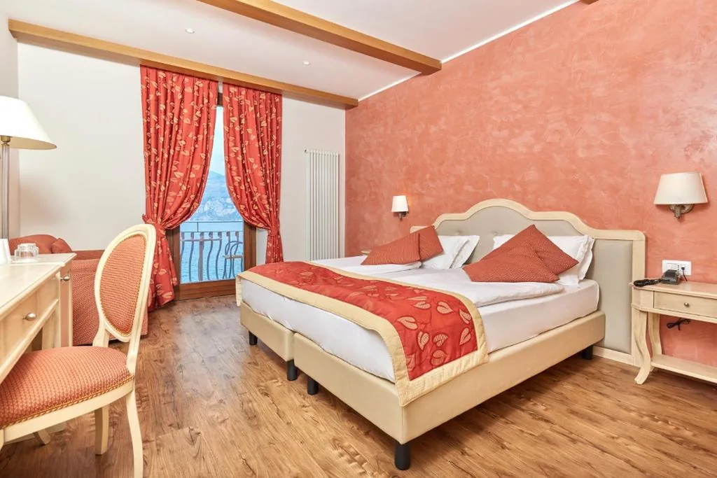 Suite Superior — Lake Front Hotel Brenzone