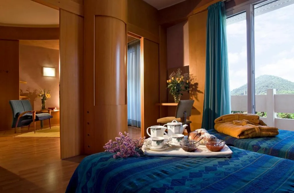 Suite — Termeterna Longevity Spring Resort