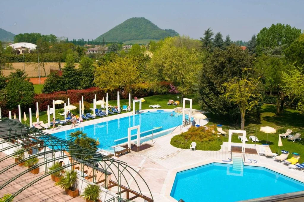 Termeterna Longevity Spring Resort — foto 4