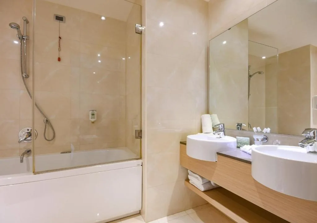 TH Lazise – Hotel Parchi Del Garda — foto 3