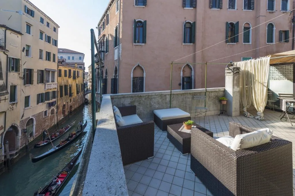 Tre Sestieri Terrace – CANAL VIEW 2024