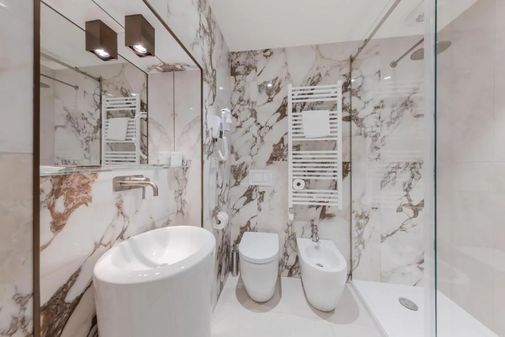 Triple Room with San Marco Square View — 286 Piazza San Marco – Relais il Doge