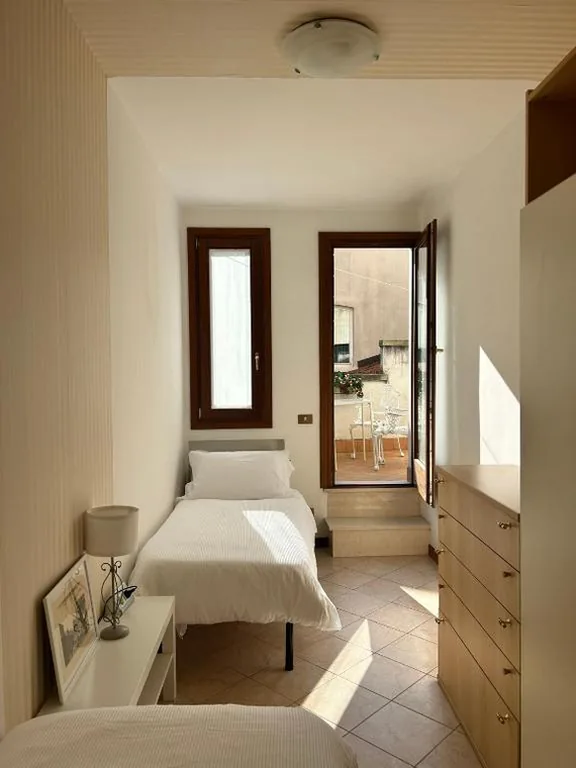 Venice Canal Stay