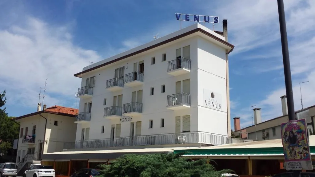 Venus Best Price — foto 7