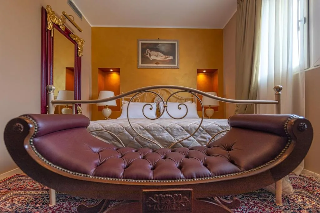 Villa Luisa Rooms and Breakfast