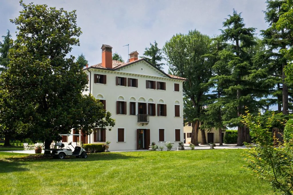 Villa — Villa Zane