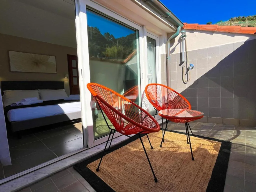 Vernazza Old Town Suites — foto 4