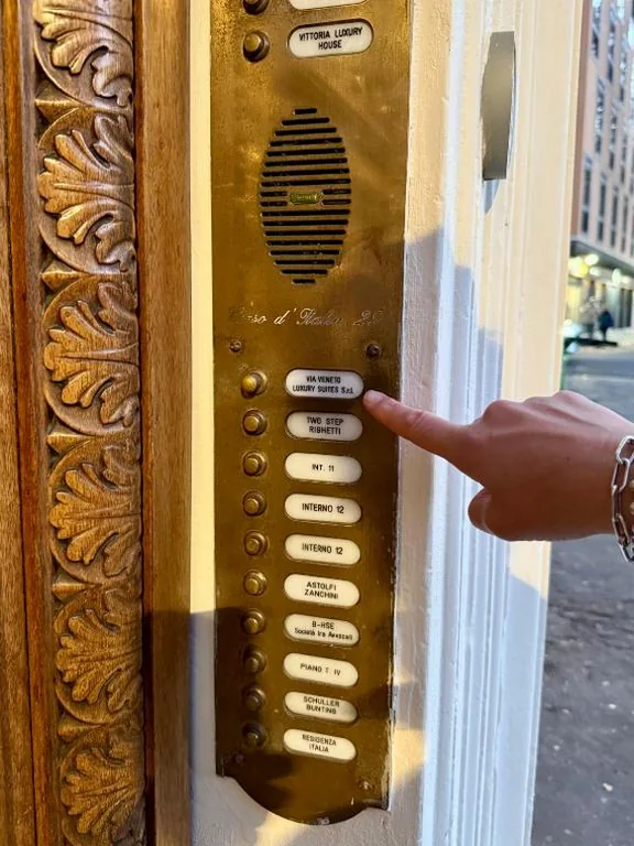 Via Veneto Luxury Suites — foto 8