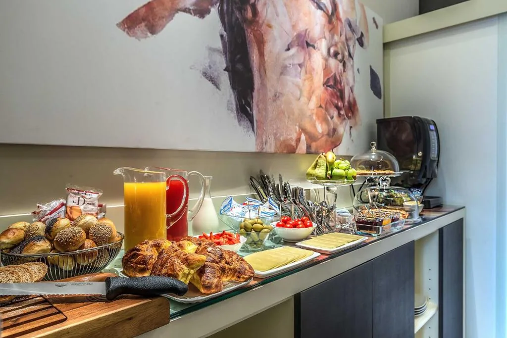 Via Veneto Prestige Rooms — foto 4