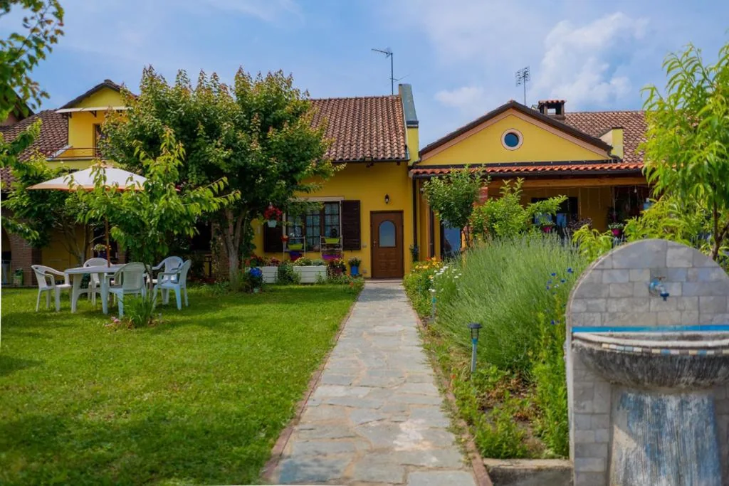Villa Aurora