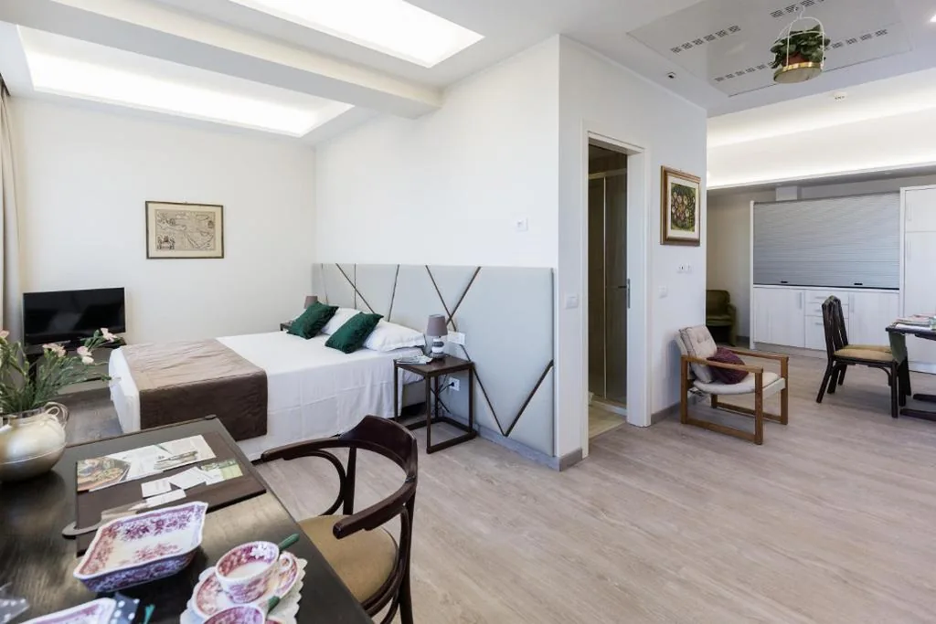 Villa Cavalletti Appartamenti in una villa tuscolana a Grottaferrata