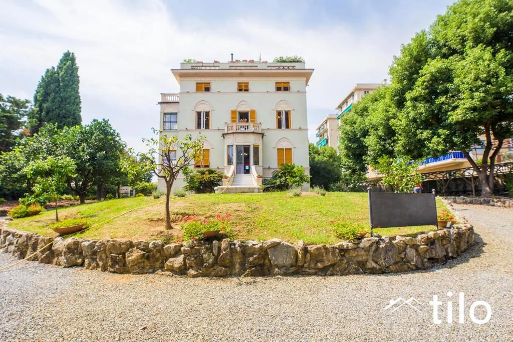 Villa Deluxe — Villa Ferri, Historical Residence, By Tilo Lux