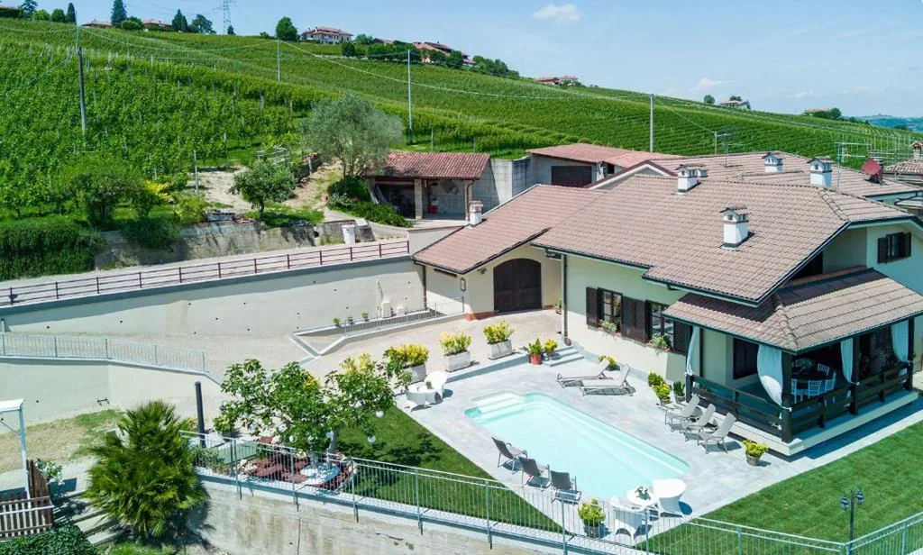 Villa Edy Barbaresco con piscina per gruppi e famiglie — foto 6