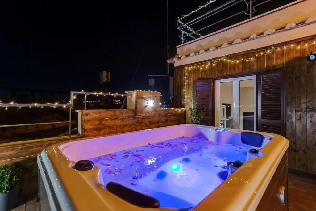 VIVILO ROMA TREVI – LUXURY EXPERIENCE – PRIVATE JACUZZI on TERRACE – INSANE VIEW — foto 7