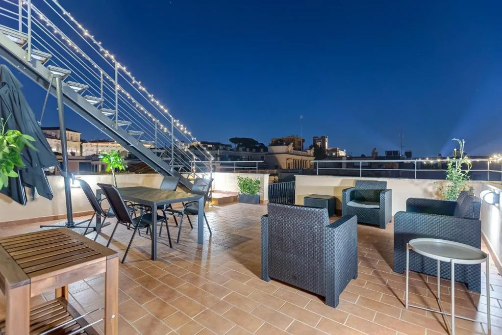 VIVILO ROMA TREVI – LUXURY EXPERIENCE – PRIVATE JACUZZI on TERRACE – INSANE VIEW — foto 8