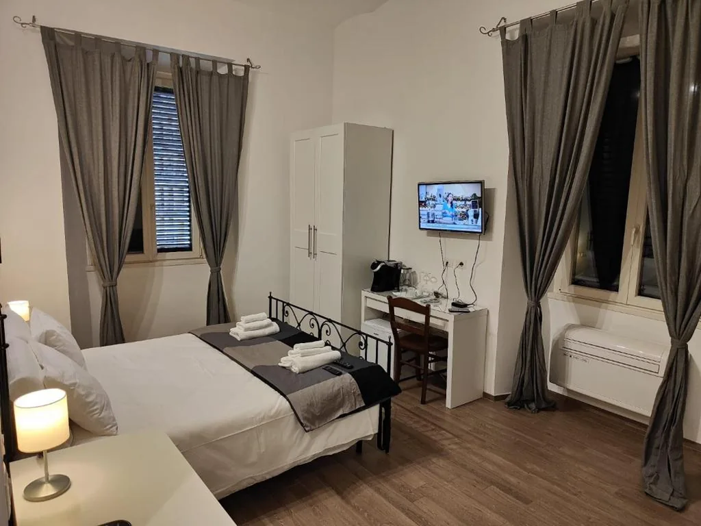 White King Rooms