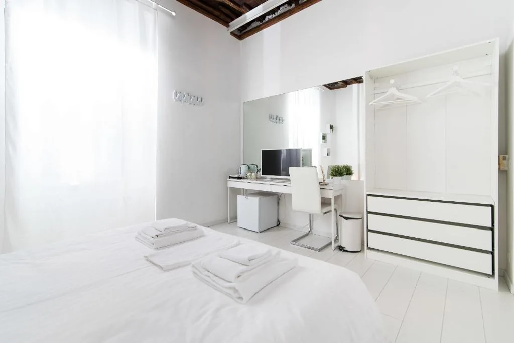 White Ostilia Guesthouse — foto 8