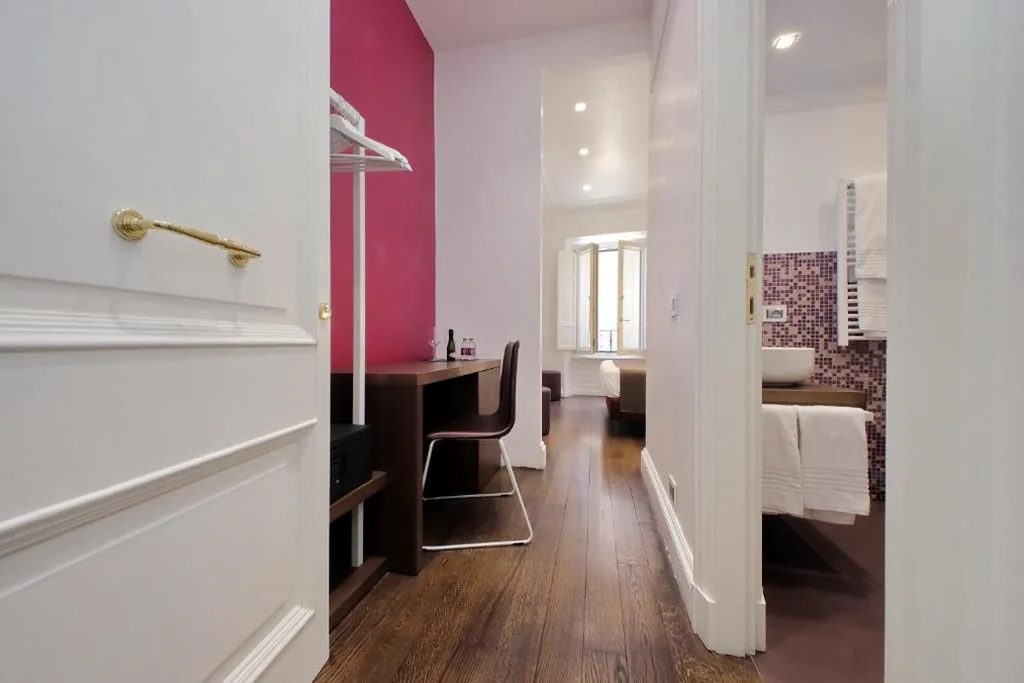 Youroom Carrozze — foto 3