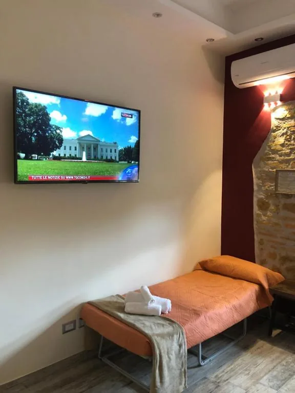 Zeus Inn – Una finestra sul Vaticano — foto 3